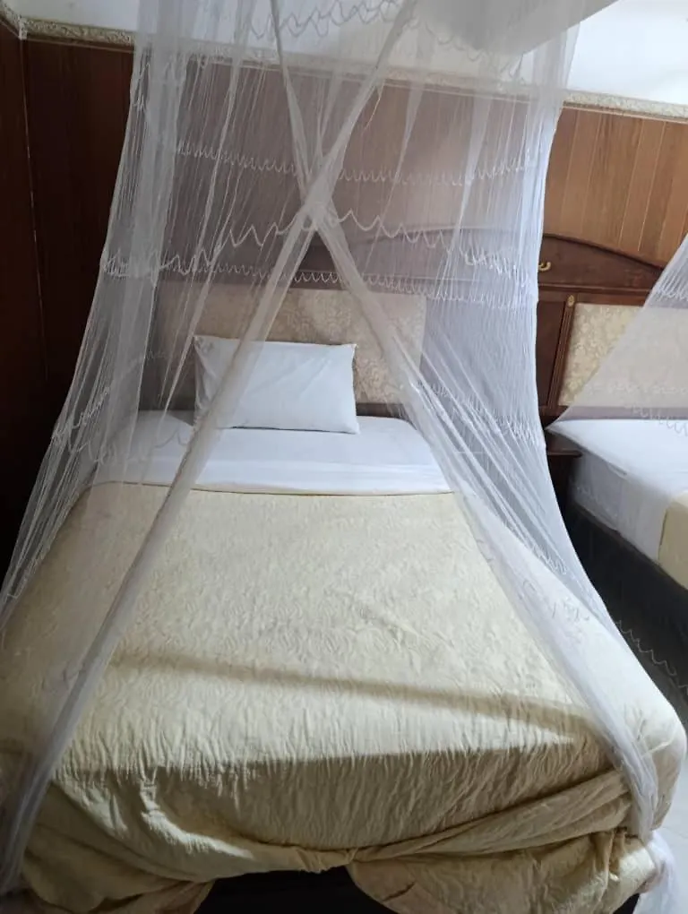 Bangla House Hotel Entebbe